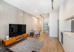 Classy and contemporary living, Auckland